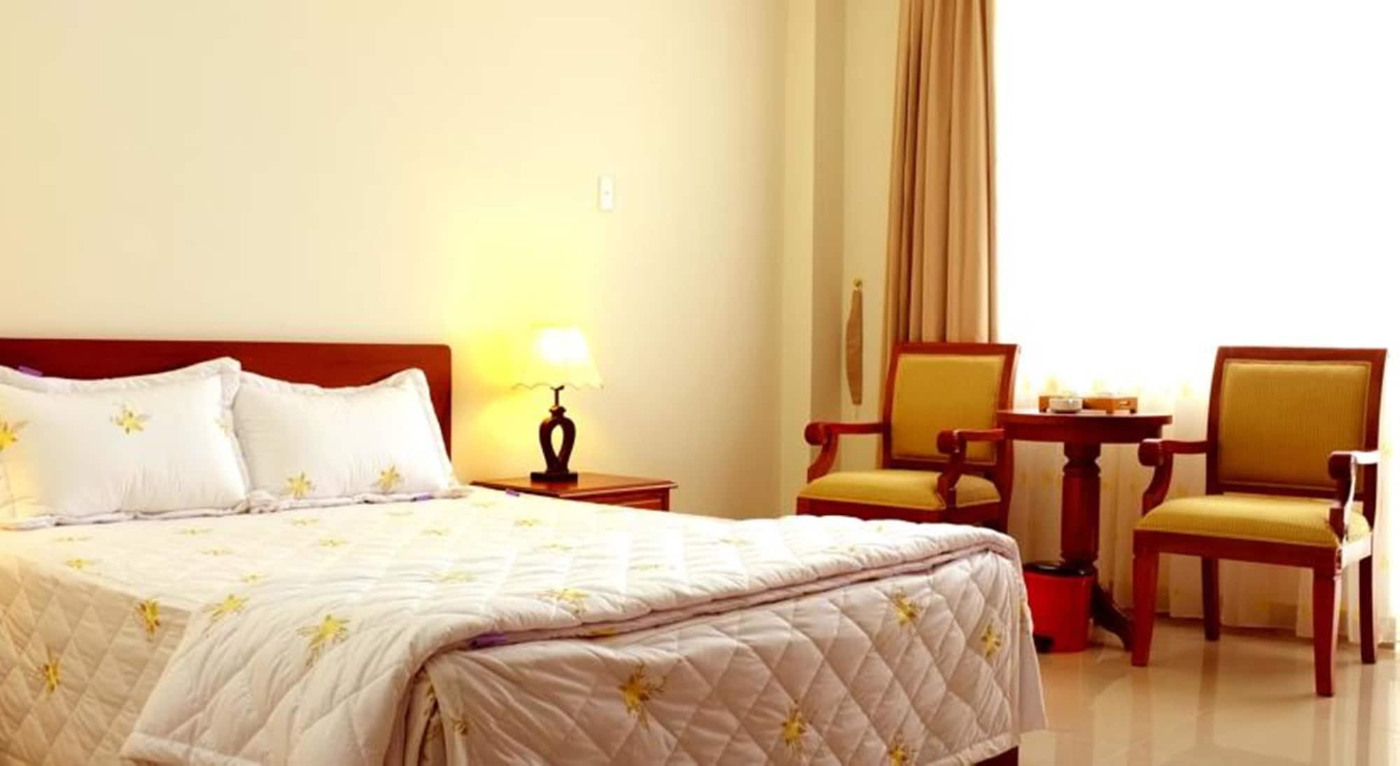 Khách sạn Tan Son Nhat 66a 3*